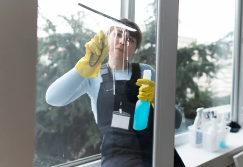 Nettoyage de vitres intérieures et extérieures à Auberville